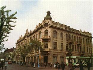 Modern Hotel Harbin Exteriör bild